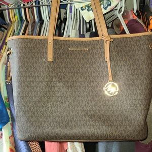 Michael kors purses
